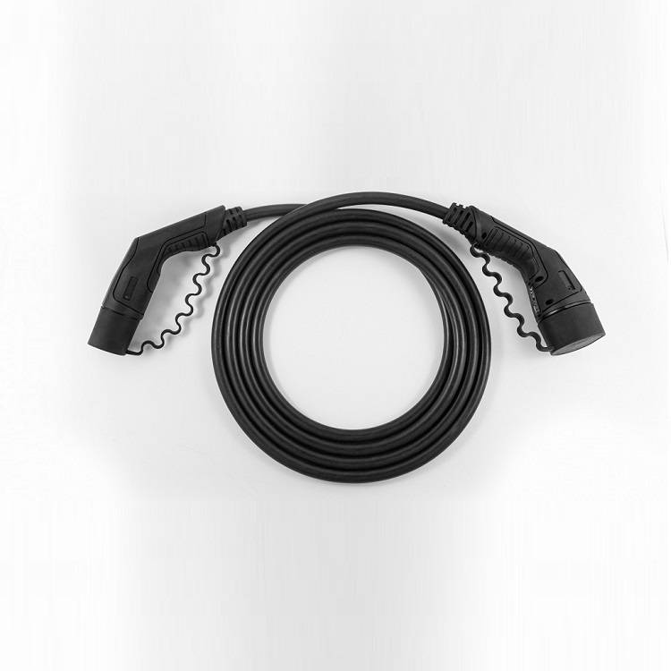 Ladekabel 7,50 m, 32A mit Typ 2 Stecker (Mennekes) Ladekabel 7,50 m, 32A mit Typ 2 Stecker (Mennekes)