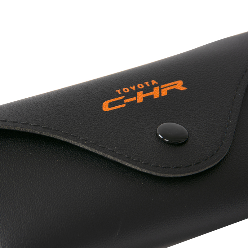 Toyota C-HR Sonnenbrille in Etui