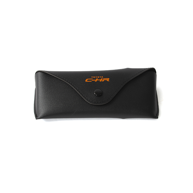 Toyota C-HR Sonnenbrille in Etui