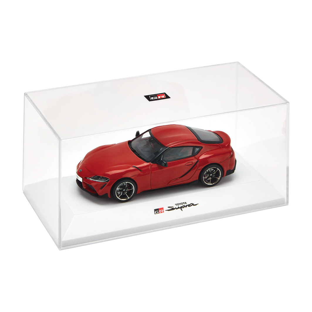 Supra Racing Prominenz rotes Modellauto im Maßstab 1-43 Supra Racing Prominenz rotes Modellauto im Maßstab 1-43